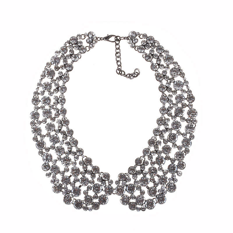 jhilmil haar– the silver stone studded collar jhilmil haar– the silver stone studded collar